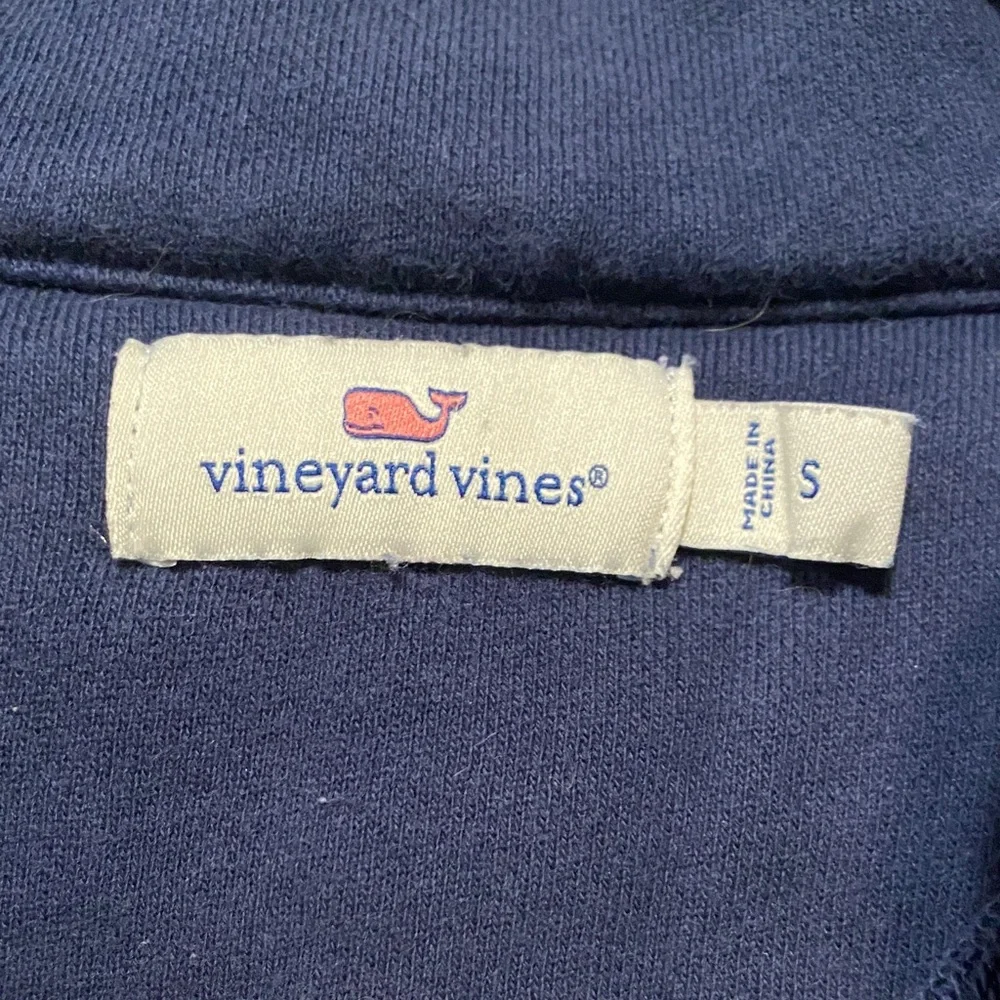 Vintage Vineyard Vines Quarter Zip - Picture 5 of 6